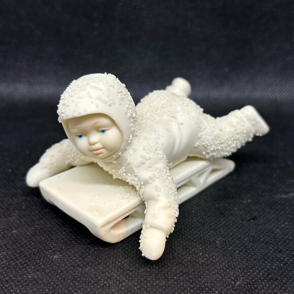 Department 56 Snowbabies “Hold on tight” figurine - Picture 1 of 3